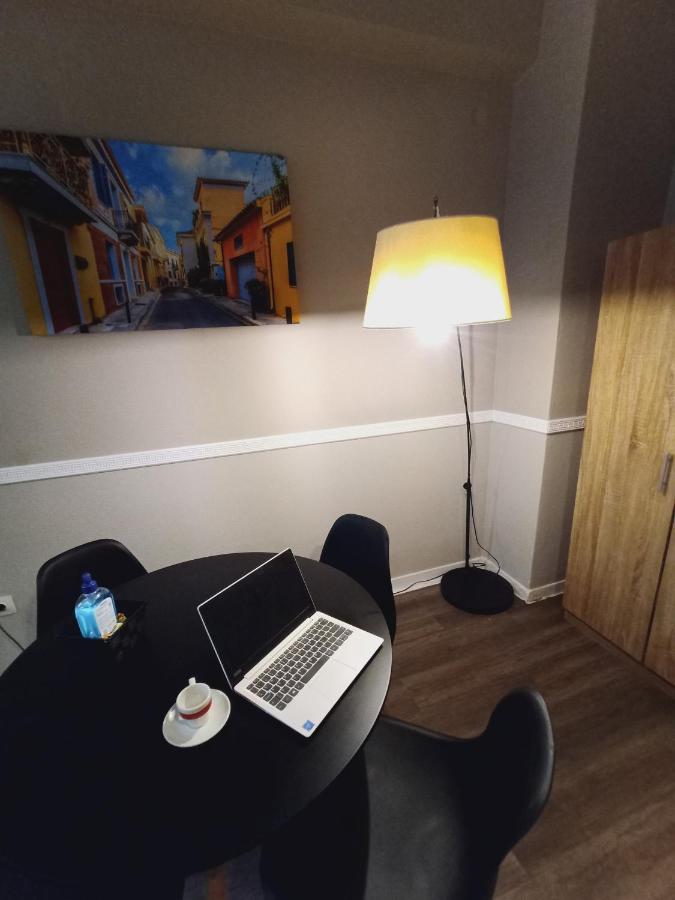 Ermou & Athinas Suites In Monastiraki Athene Buitenkant foto